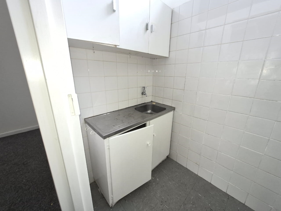 To Let Commercial Property for Rent in Plumstead Western Cape